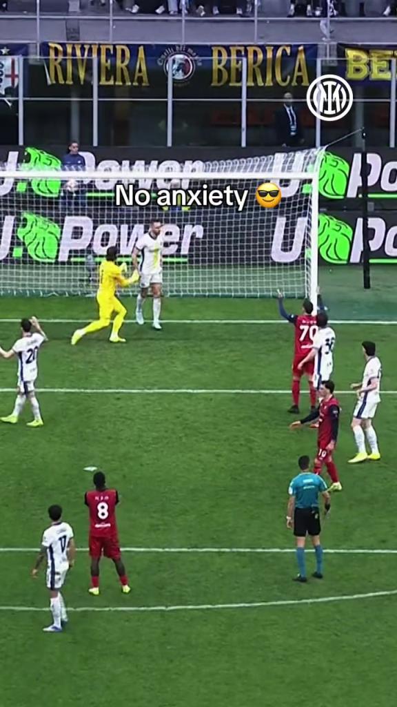 索默直呼專業(yè)，德弗里這次頭球解圍堪比一粒進球